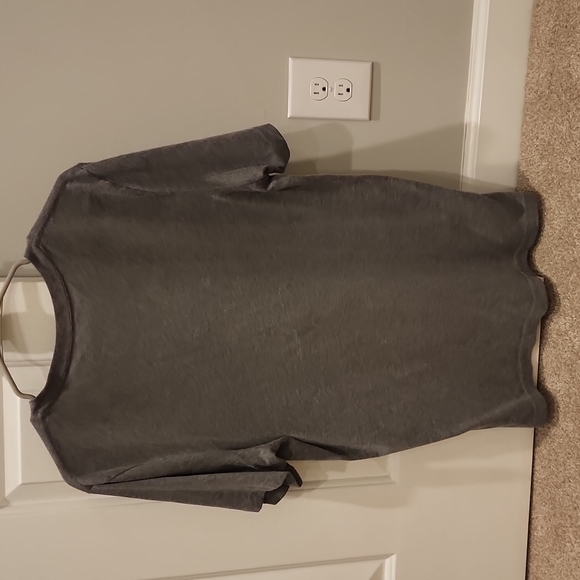 Mens Yeti Gray Tee Size Medium - Picture 2 of 3